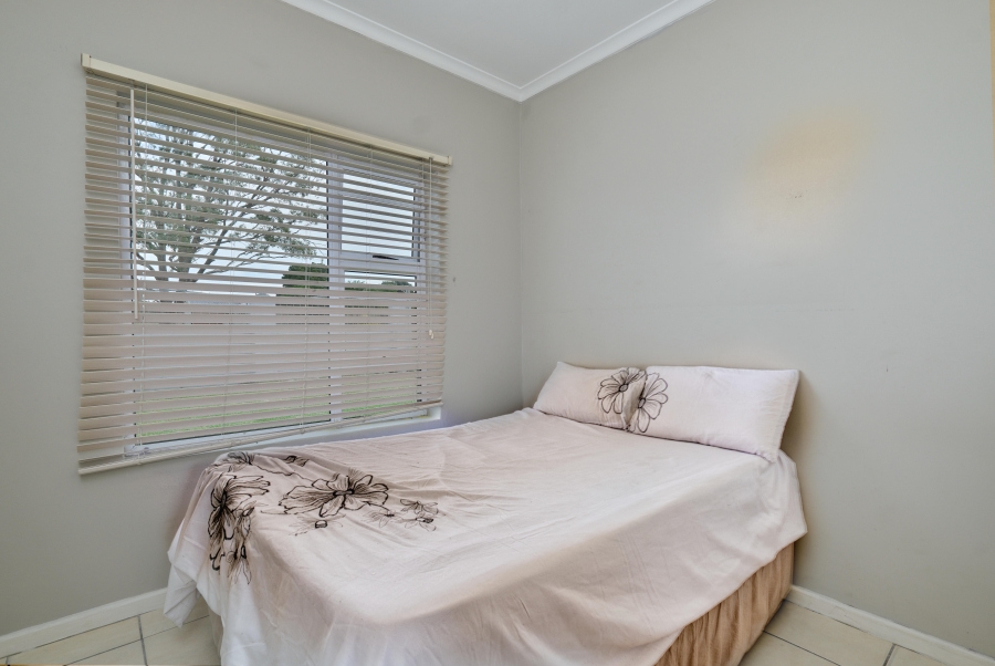 5 Bedroom Property for Sale in Fairview Eastern Cape